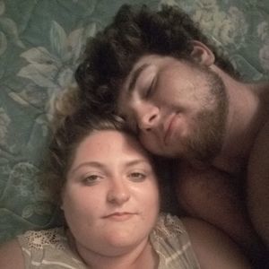 Meet your Posher, Angel travis